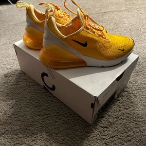 Air Max 270 Yellow and White Size 6.5